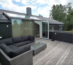 Bilde av terrasse og påbygg