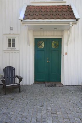 Inngangsparti med brostein